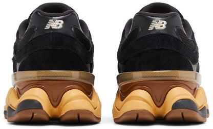 New Balance 9060 Noir Royal Gum