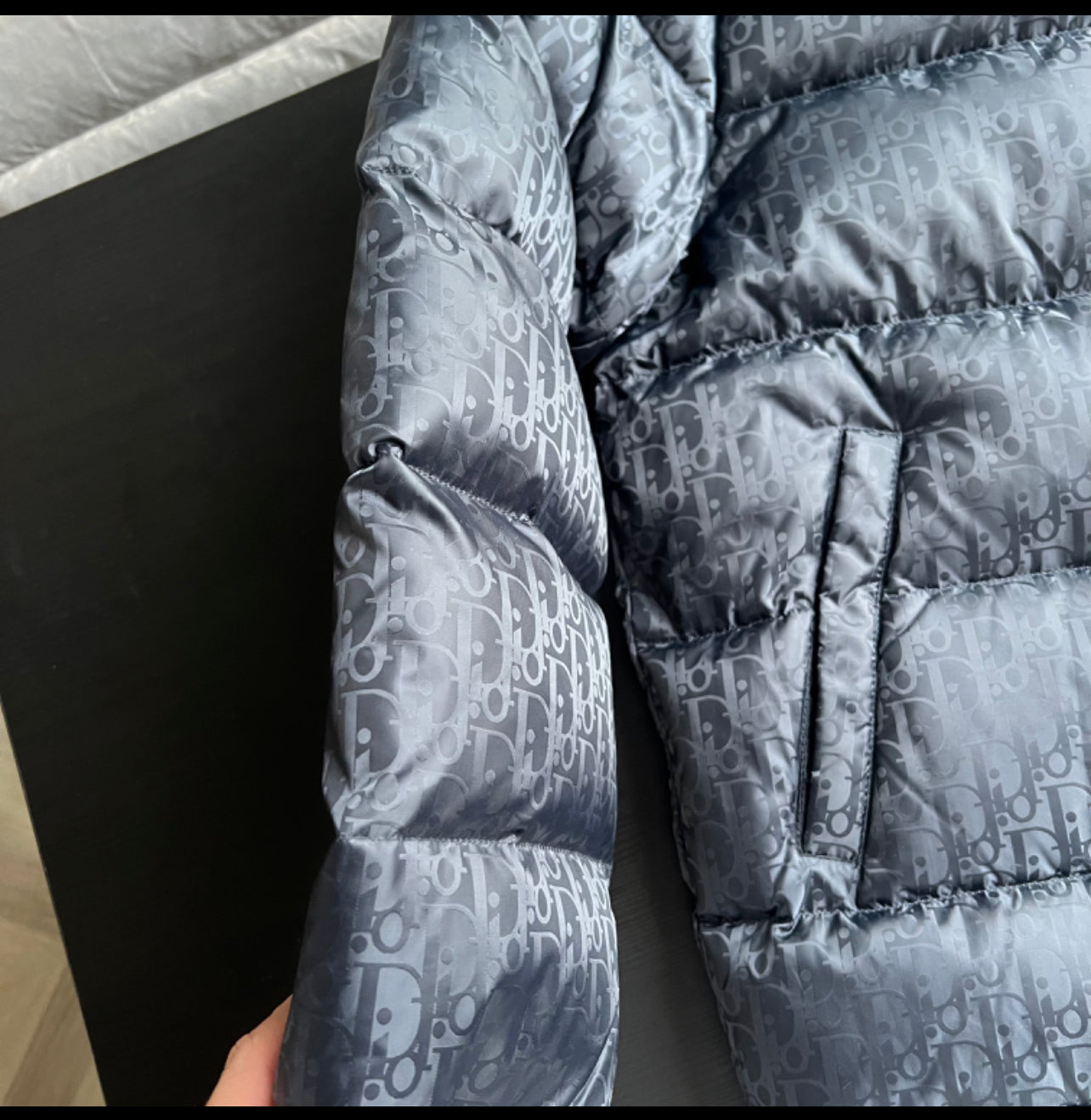 Doudoune CD oblique bleu nuit facture 2023