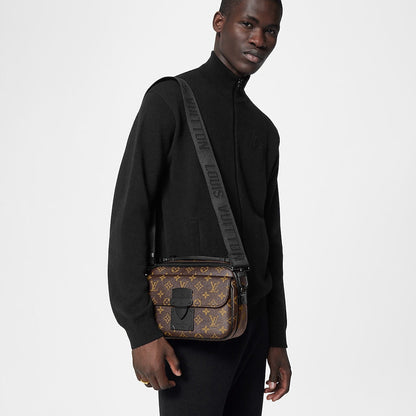 Louis Vuitton S-Lock Messenger – Monogram Canvas